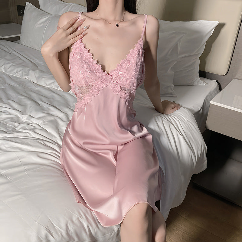 French dating senior sexy bare chest ice silk suspender nightdress pure desire thin halter lace through yarn splicing deep V suspender female seduction skirt